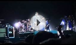 John Mayer Dedicates First South Korea Concert to Ferry